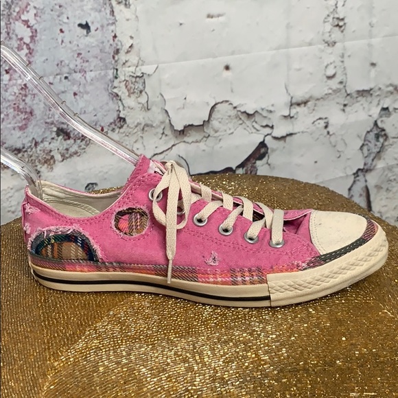 pink poodle converse